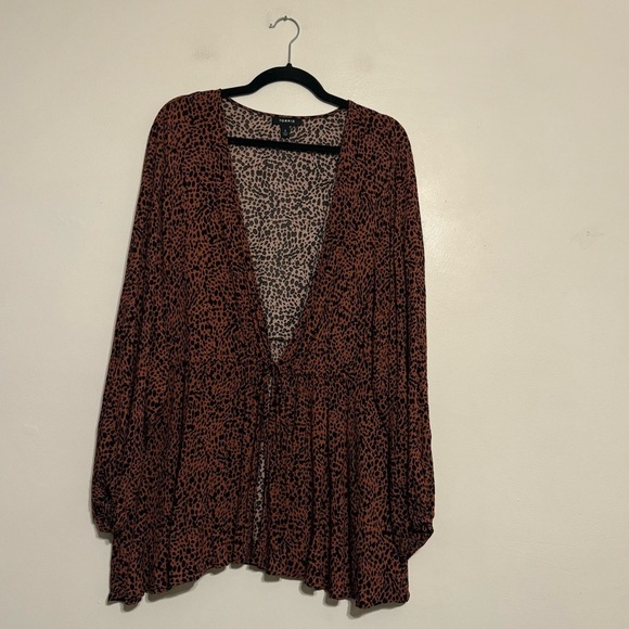 Torrid Tie-Front Midi Kimono - Size 4X - Picture 5 of 7